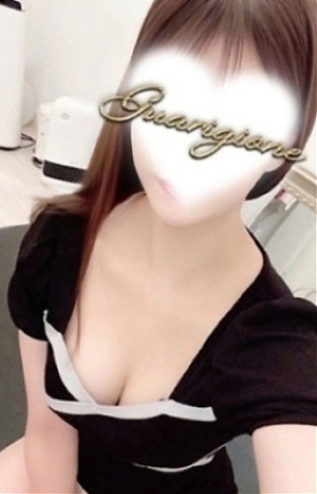 咲月　もみ