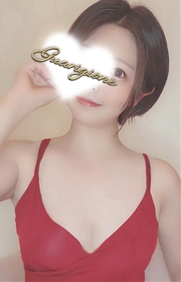 中山　ゆう